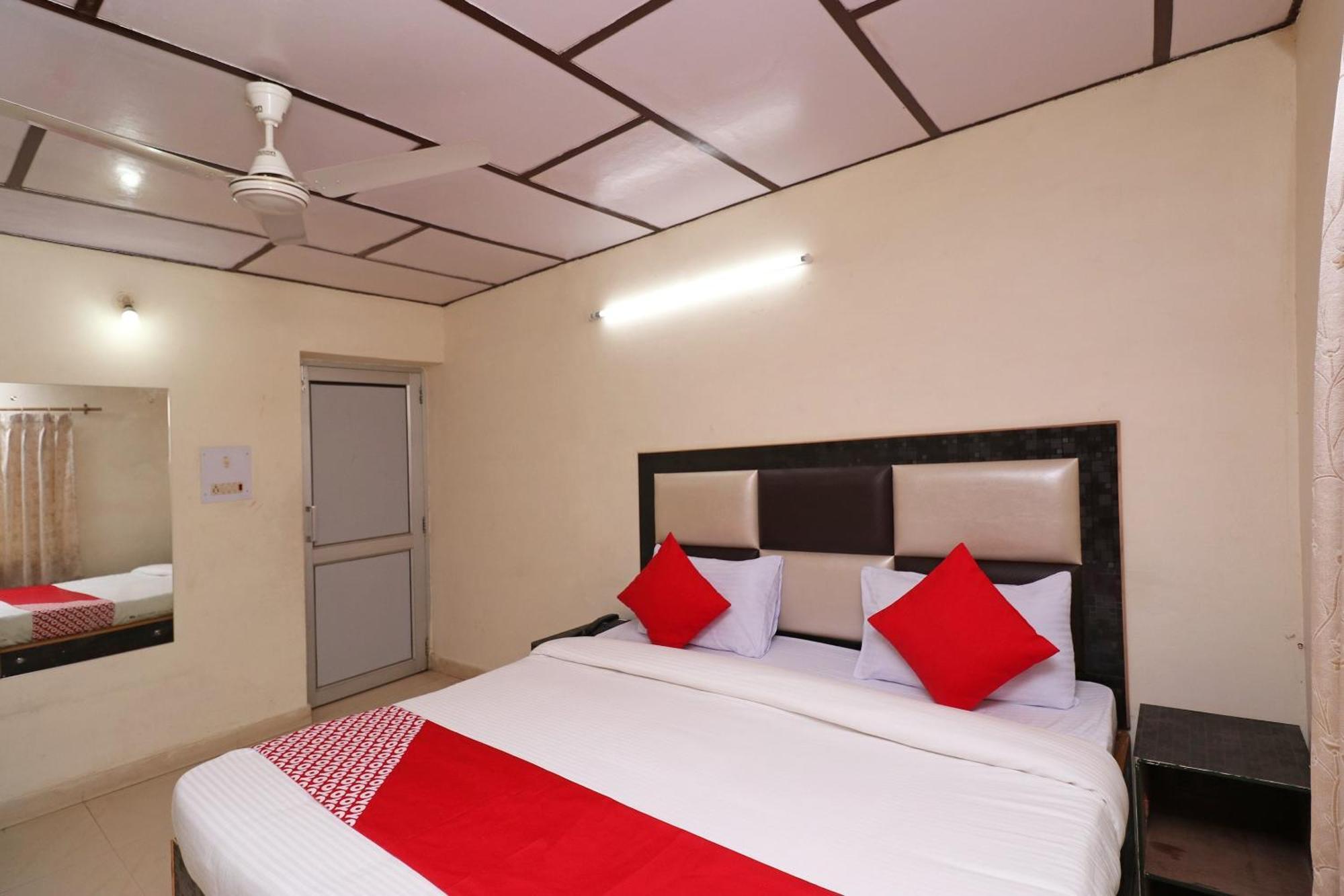 Super Hotel O Country Lodge Дармсала Экстерьер фото