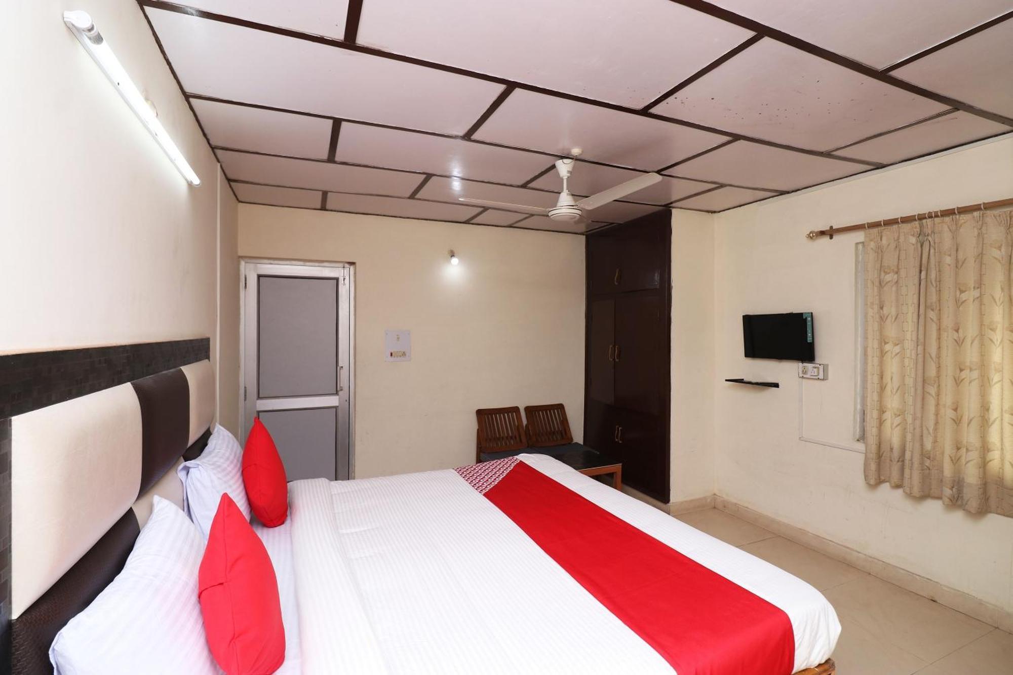 Super Hotel O Country Lodge Дармсала Экстерьер фото