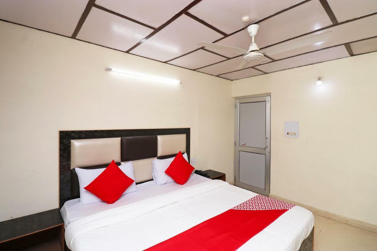 Super Hotel O Country Lodge Дармсала Экстерьер фото